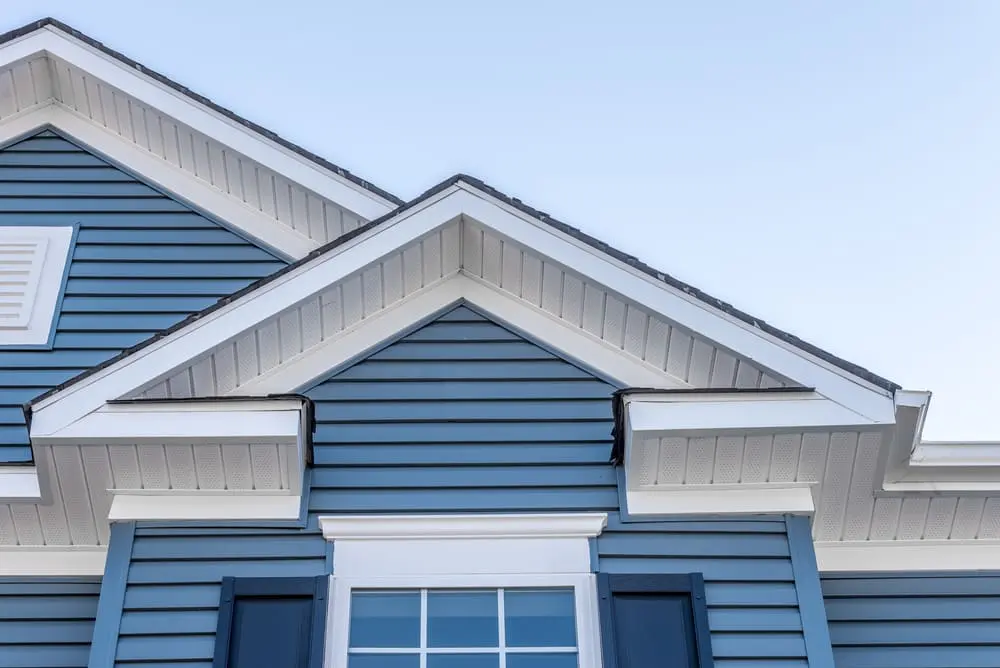 Light commercial building showcasing commercial-grade vinyl siding with heavier gauge construction for enhanced durability and minimal maintenance